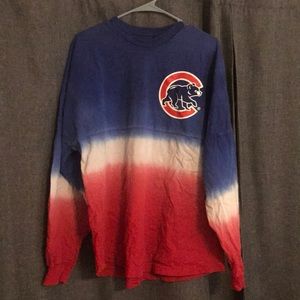 Chicago Cubs long sleeved tee shirt